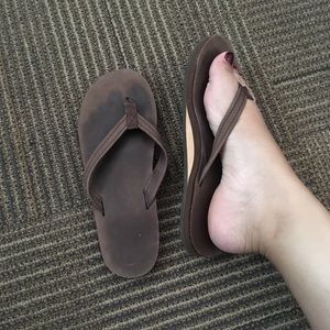 rainbow sandals size small